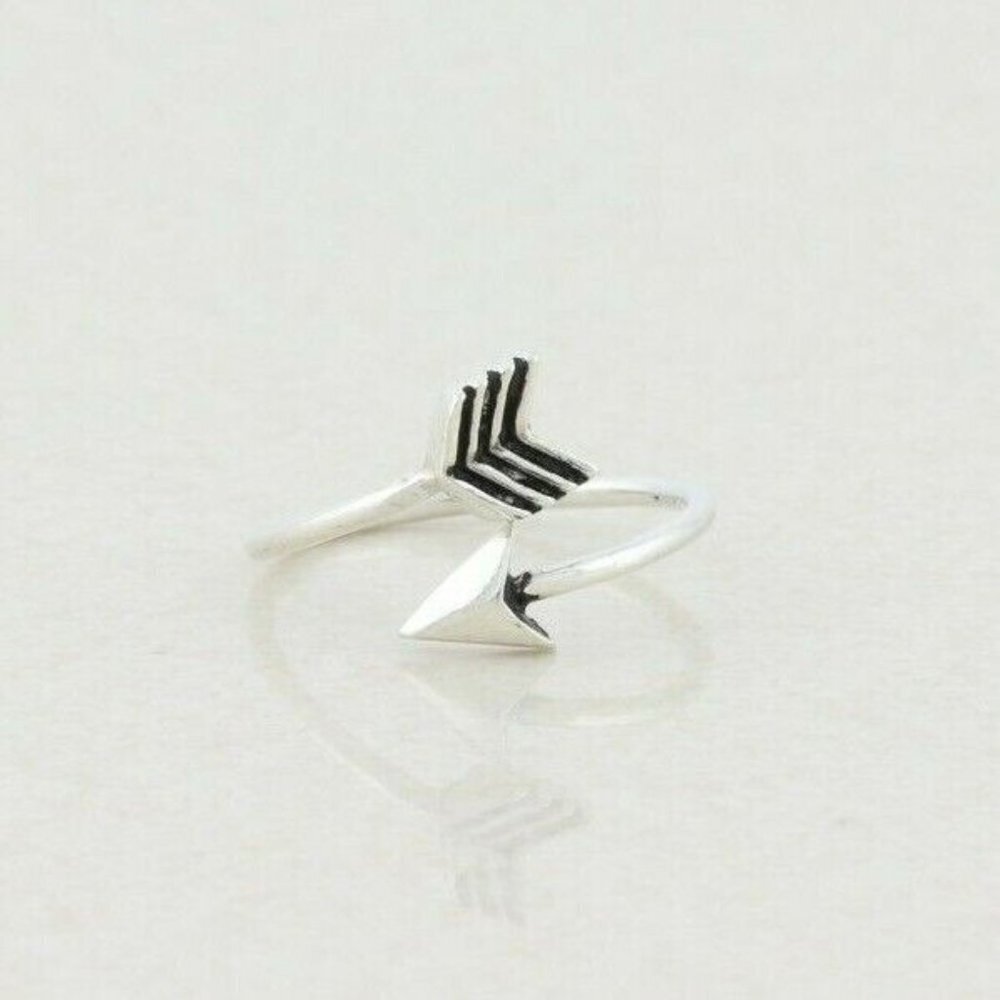 Sterling Silver Arrow Toe Midi Ring Size 2 1/2 Adjustable